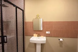 იყიდება ბინა, 2 ოთახიანი, ახალი აშენებული, თბილისი, საბურთალო