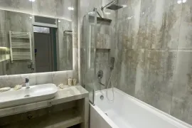 ქირავდება ბინა, 2 ოთახიანი, ახალი აშენებული, ბათუმი, ხიმშიაშვილის უბანი