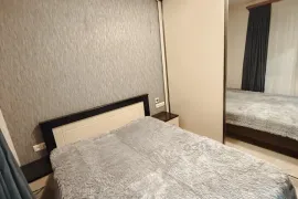 Аренда, 2 Kомнатная, Старое здание, Тбилиси, saburtalo