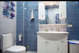 Продается квартира, 3 Kомнатная, Новостройка, Тбилиси, Авлабари