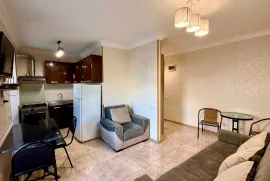 Аренда, 2 Kомнатная, Старое здание, Тбилиси, saburtalo