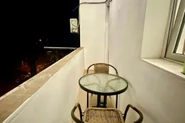 Аренда, 2 Kомнатная, Старое здание, Тбилиси, saburtalo