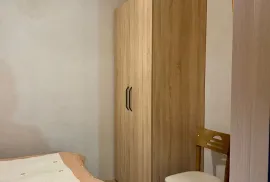 For Rent, 2 Room, Old building, Tbilisi, saburtalo