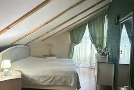 Продается Дом, 5 Kомнатная, Тбилиси, Самгори