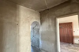 Продается квартира, 5 Kомнатная, Старое здание, Кутаиси, Поселок Автокархана