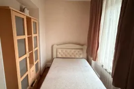 Аренда, 4 Kомнатная, Старое здание, Тбилиси, Темка