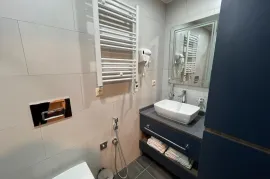 იყიდება ბინა, 1 ოთახიანი, ახალი აშენებული, ბათუმი, აეროპორტის უბანი