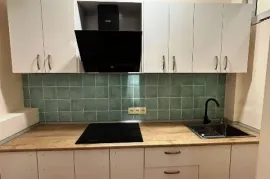 Аренда, 3 Kомнатная, Старое здание, Тбилиси, Чугурети