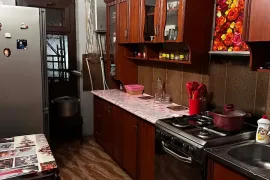 For Rent, 5 Room, Old building, Gori , Gori