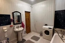 For Rent, 5 Room, Old building, Gori , Gori