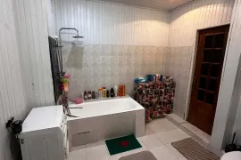 For Rent, 5 Room, Old building, Gori , Gori