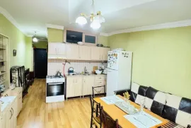 იყიდება ბინა, 2 ოთახიანი, ახალი აშენებული, ბათუმი, რუსთაველის უბანი