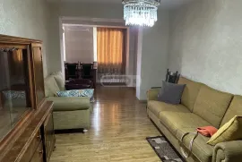 Аренда, 2 Kомнатная, Старое здание, Тбилиси, saburtalo