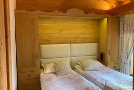 იყიდება სახლი, 6 ოთახიანი, ბორჯომი, ბაკურიანი