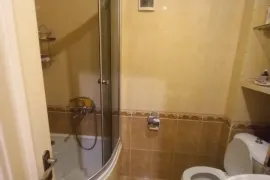 ქირავდება ბინა, 2 ოთახიანი, ძველი აშენებული, თბილისი, მუხიანი