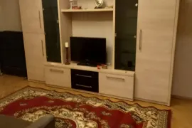 ქირავდება ბინა, 2 ოთახიანი, ძველი აშენებული, თბილისი, მუხიანი