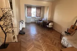 იყიდება ბინა, 3 ოთახიანი, ძველი აშენებული, თბილისი, ისანი