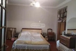 იყიდება სახლი, 5 ოთახიანი, თბილისი, ლოტკინი