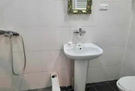 Аренда, 2 Kомнатная, Новостройка, Тбилиси, Чугурети