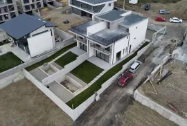 House For Sale, 6 Room, Suburbs of Tbilisi, Tkhinvala