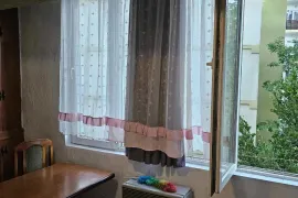 Аренда, 3 Kомнатная, Старое здание, Кутаиси, Поселок Агмашенебели