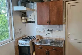 Аренда, 3 Kомнатная, Старое здание, Кутаиси, Поселок Агмашенебели