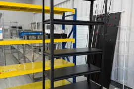 მრავალფუნქციური სტელაჟი