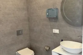 ქირავდება, საოფისე ფართი