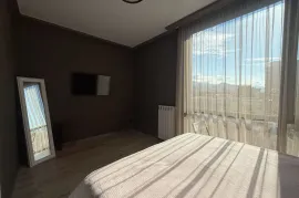 იყიდება ბინა, 4 ოთახიანი, ახალი აშენებული, ბათუმი, აეროპორტის უბანი