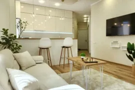 იყიდება ბინა, 2 ოთახიანი, ახალი აშენებული, ბათუმი, აეროპორტის უბანი