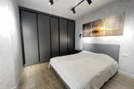 იყიდება ბინა, 3 ოთახიანი, ახალი აშენებული, ბათუმი, ბაგრატიონის უბანი