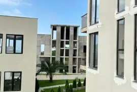 იყიდება სახლი, 5 ოთახიანი, ქობულეთი, ჩაქვი