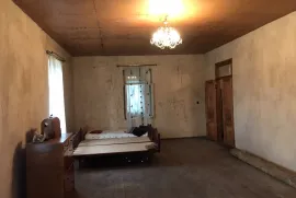 House For Sale, 6 Room, Kaspi, Doesi