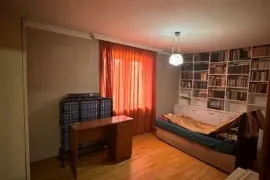 Apartment for sale, Old building, Digomi