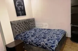 For Rent, 3 Room, Old building, vake