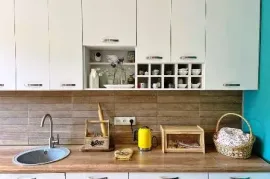 House For Sale, 4 Room, Lisi lake