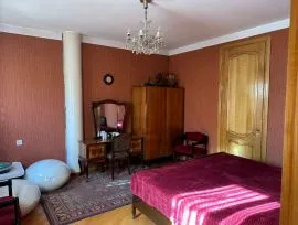 House For Sale, 5 Room, Tbilisi, Avlabari