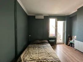 For Rent, 3 Room, Old building, Tbilisi, vake