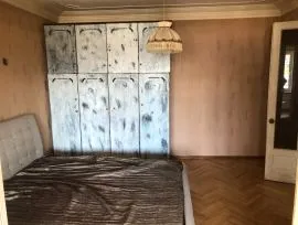 Apartment for sale, 3 Room, Old building, Tbilisi, saburtalo