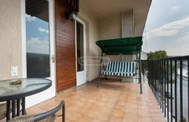 For Rent, 4 Room, Old building, Tbilisi, Chugureti