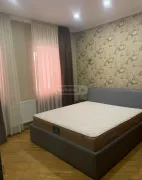 For Rent, 4 Room, Old building, Tbilisi, Chugureti