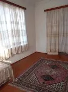 Daily Apartment Rent, 4 Room, Old building, Telavi