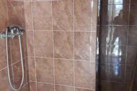 For Rent, 2 Room, Old building, Tbilisi, Nadzaladevi