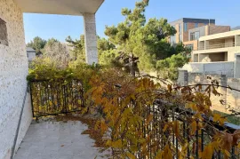 იყიდება სახლი, 5 ოთახიანი, თბილისი, მთაწმინდა