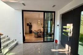 იყიდება სახლი, 5 ოთახიანი, თბილისი, მთაწმინდა