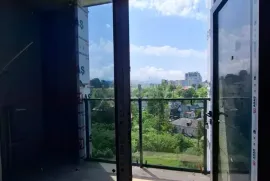 იყიდება ბინა, 3 ოთახიანი, მშენებარე, ბათუმი, მახინჯაური