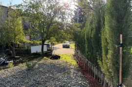 იყიდება მიწის ნაკვეთი, მთაწმინდა