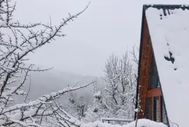 Продается , Гостиница, Tskhvarichamia