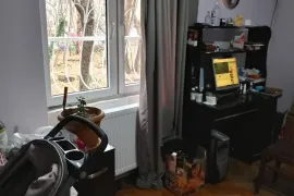 Продается квартира, 3 Kомнатная, Старое здание, Тбилиси, Дигоми