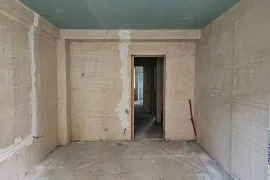 იყიდება, უნივერსალური კომერციული  ფართი, საბურთალო